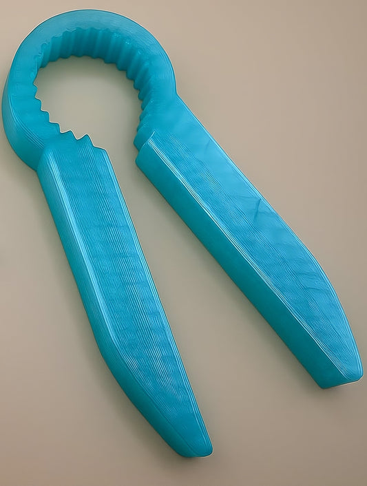 Opener for plastic bottles